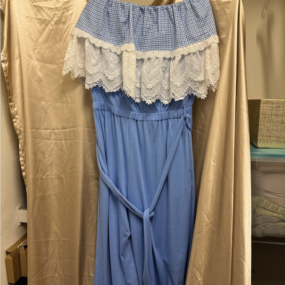 Blue Off-Shoulder pants suit with Lace Detail